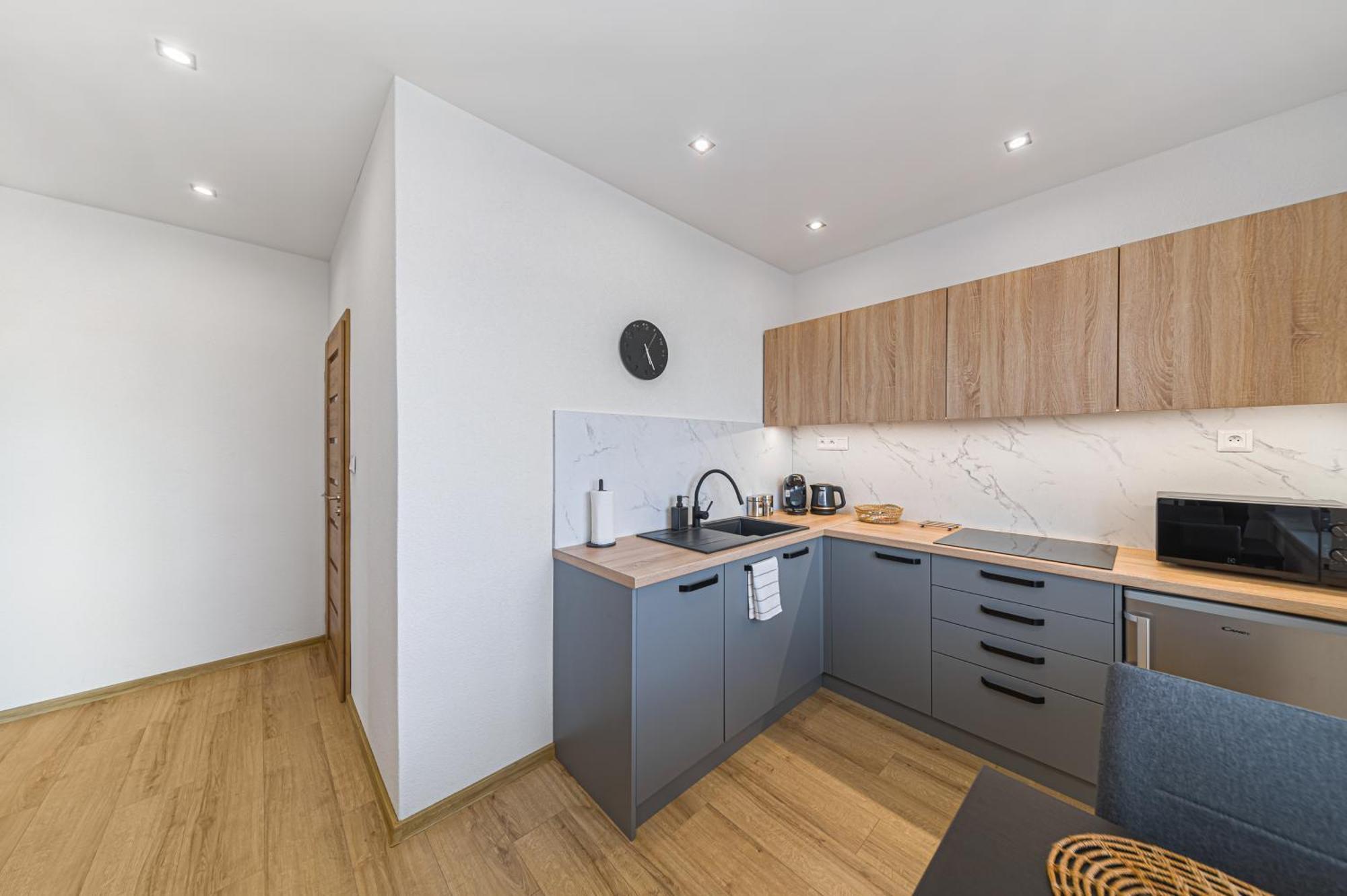 Tower Apartments Orchid & Amber Спишска-Нова-Вес Экстерьер фото